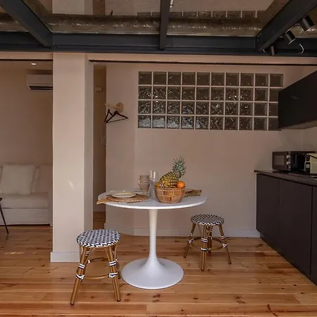 Zari Apartment