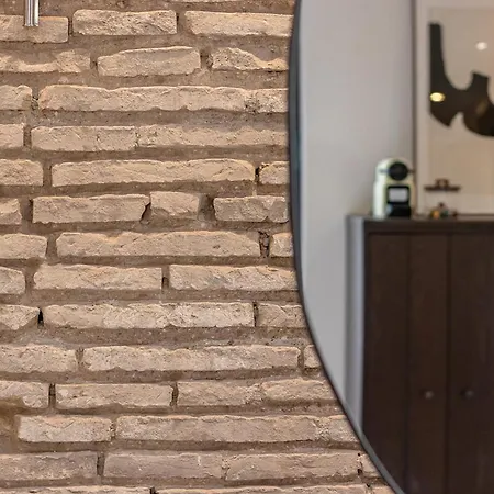 Zari Apartment